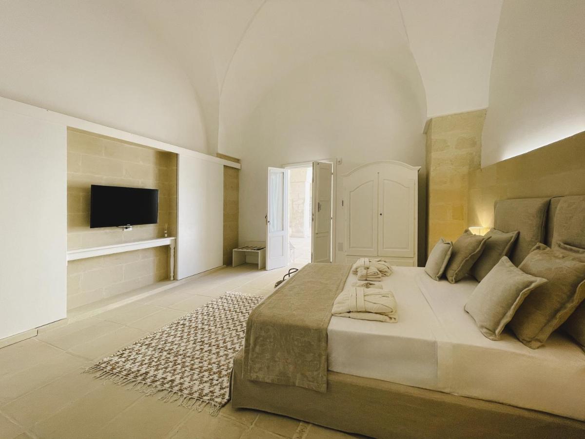 Masseria Paralupi Bed and Breakfast Λέτσε Εξωτερικό φωτογραφία