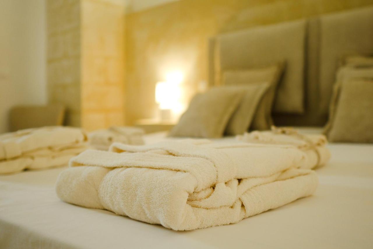 Masseria Paralupi Bed and Breakfast Λέτσε Εξωτερικό φωτογραφία